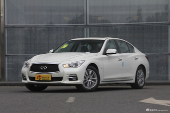 2016款英菲尼迪Q50L 2.0T自动舒适版