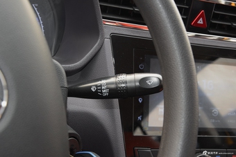 2017款EC系列 EC180 灵秀版