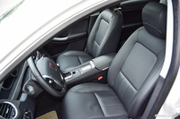 2016款荣威e550 1.5L自动旗舰版