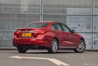 2016款英菲尼迪Q50L 2.0T自动悦享版