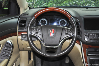 2015款荣威950 2.0T自动豪华行政版