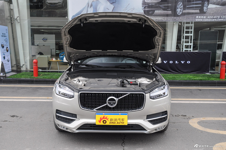 2016款沃尔沃XC90升级版 2.0T自动 T6智雅版