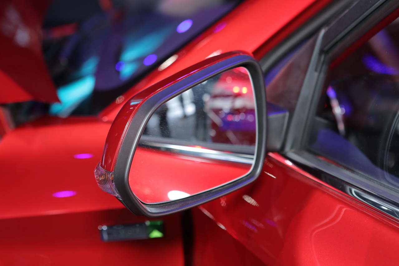 2018广州车展实拍：名爵ZS纯电动