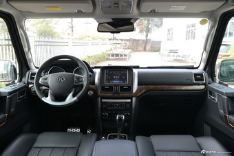 2018年北京BJ80 2.3T自动尊贵版国V图片