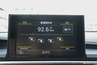 2018款众泰Z700H 1.8T手动尊享型