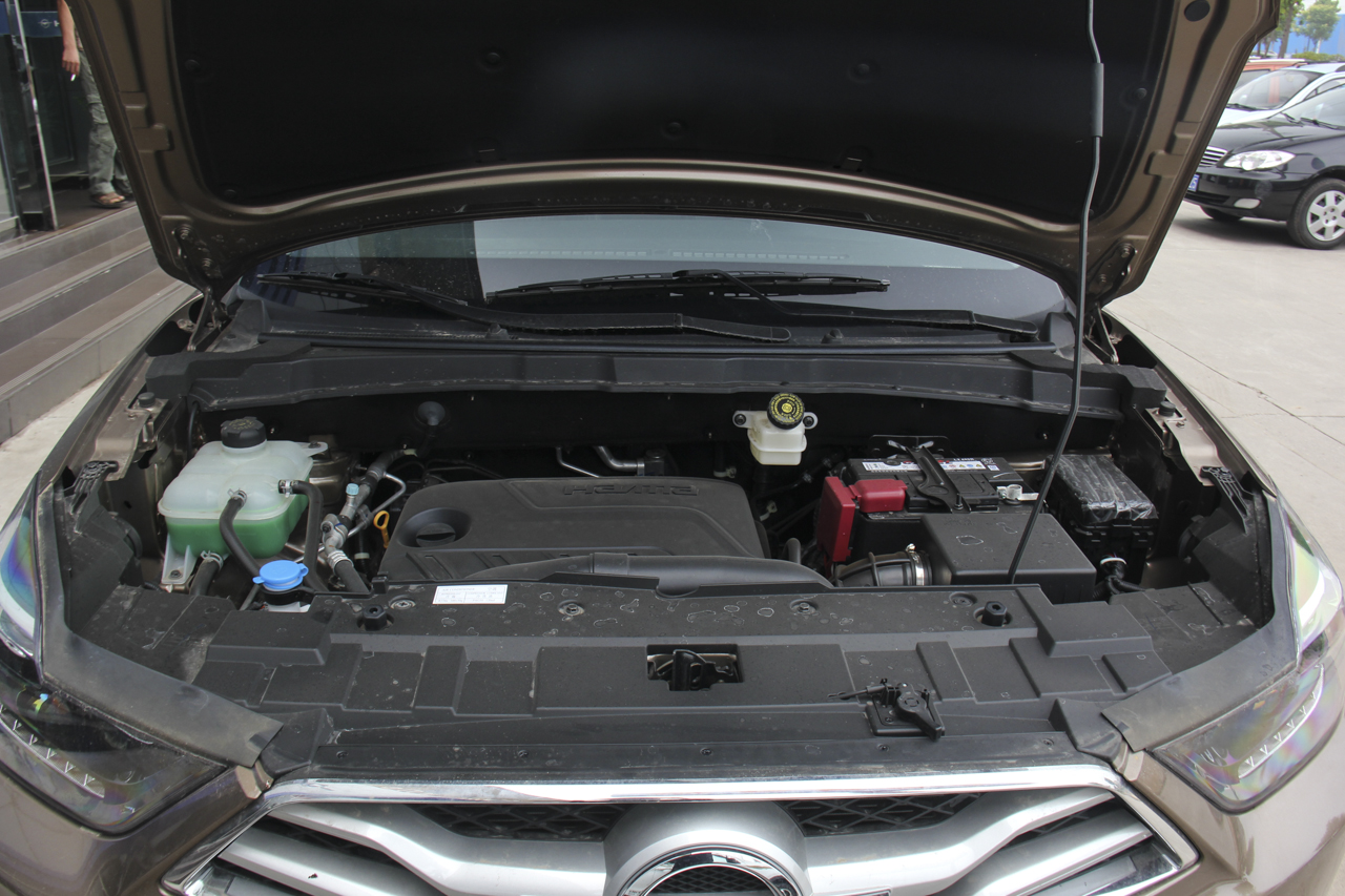 2018款海马S5青春版 1.6L手动豪华定制版