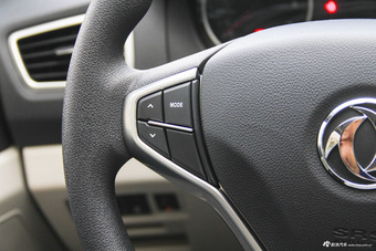 2015款东风风神L60 1.8L自动新享型