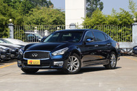 2017款英菲尼迪Q70L 2.5L自动精英版