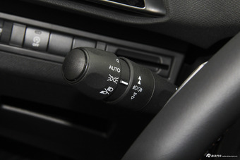 2018款标致4008 1.6T自动精英版350THP 	