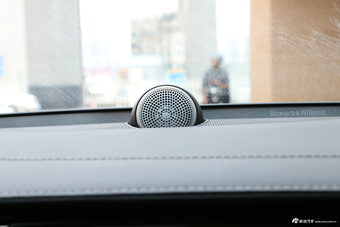 2019款沃尔沃S90 2.0T自动T5智雅版