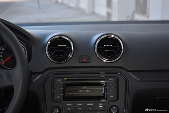 2019款捷达梦想版1.4L手动时尚型