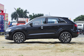 2016款众泰SR7 1.5T手动魔方之路版