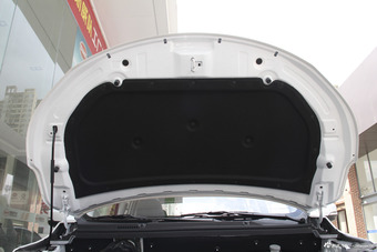 2018款斯威X3 1.5L手动风尚型