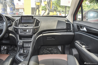 2017款风神AX5 1.4T手动趣悦型