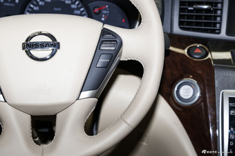 2015款贵士3.5L自动SL