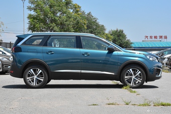 2017款标致5008 1.6T自动350THP精英版7座