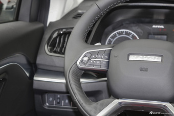 2017款哈弗H2s 1.5T自动舒适型 红标