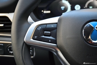 2018款腾势500 荣耀版