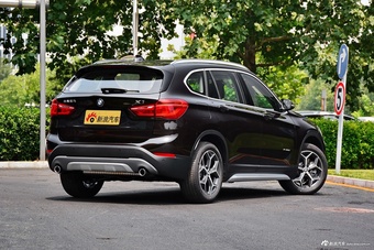 2018款宝马X1 2.0T自动xDrive20Li尊享型