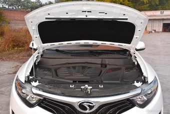 2018款东南DX7 1.5T手动凯旋版图片