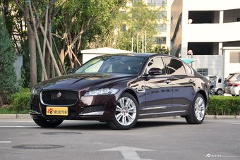 2017款捷豹XFL 2.0T自动240PS尊享版