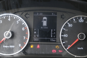 2016款野马T70升级版1.5T手动领先型