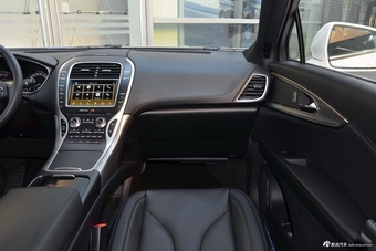 2018款林肯MKX 2.0T自动两驱尊享版