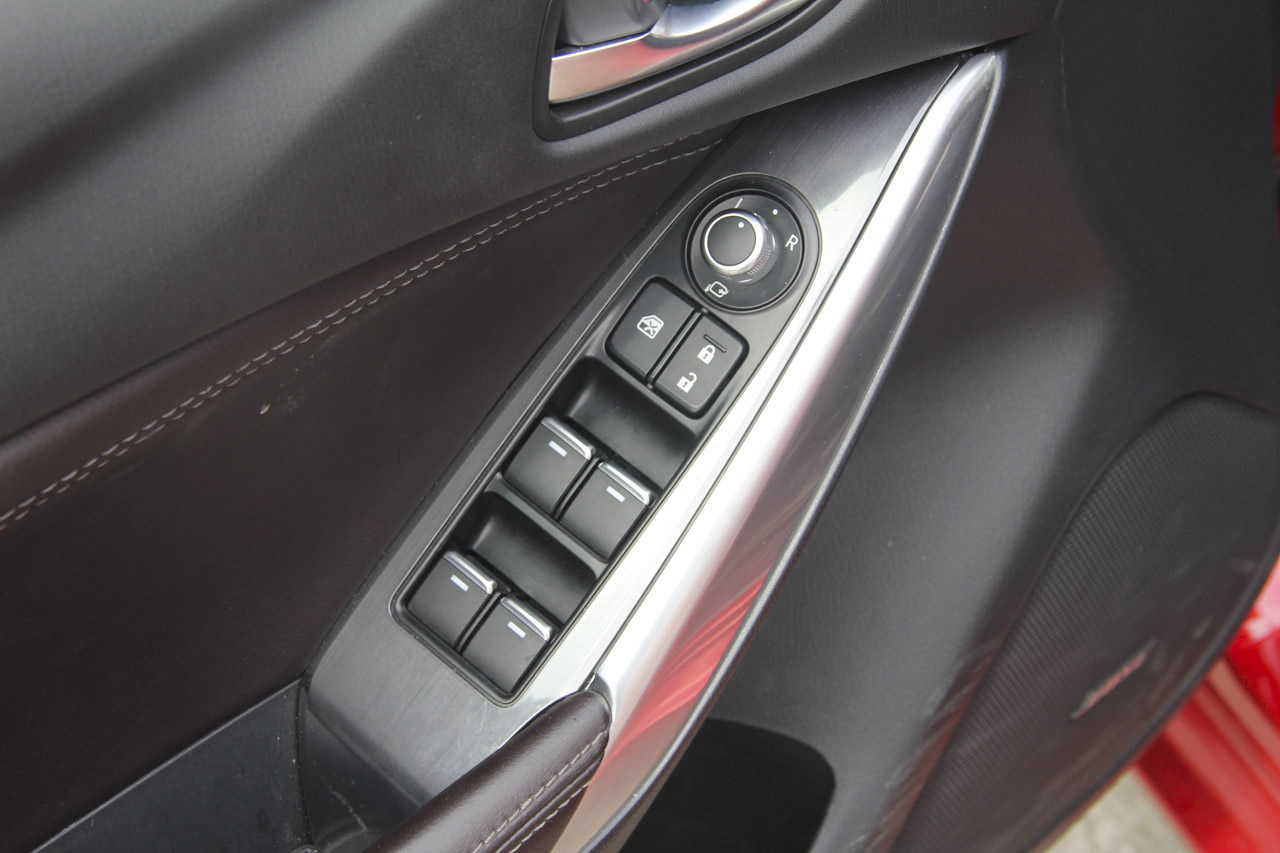 2017款阿特兹2.5L自动蓝天至尊版