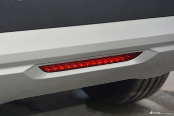 2017上汽大通D90 2.0T手动两驱火星