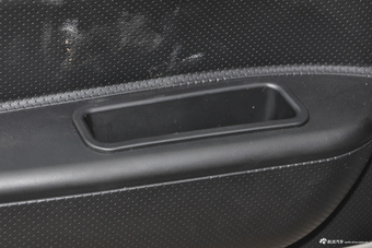 2017款菱智V3 1.5L手动5座特惠版