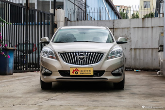 2017款海马福美来1.6L手动豪华型