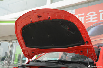 2017款宝骏310 1.5L手动豪华型