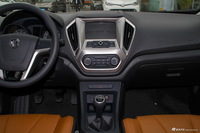 2016款名爵锐行1.5T手动超值豪华版