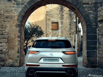 图集|DS 7 Crossback E-Tense 破百仅6.5s