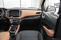 2017款金杯F50宜商系列1.6L手动豪华型