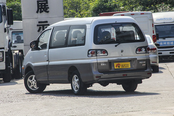 2016款菱智M3 1.6L手动舒适型国五