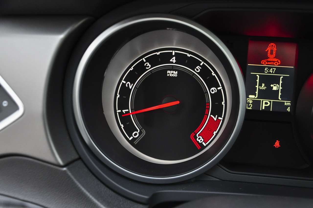 2016款锐腾 1.5T自动精英版