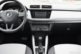 2017款晶锐1.4L自动车享版