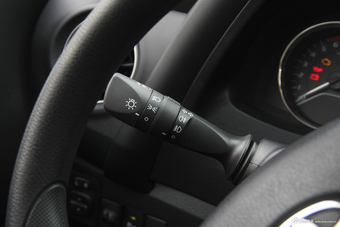 2017款雷凌改款185T自动精英版国V