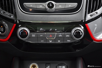 2017款长安CS55 1.5T手动炫酷型