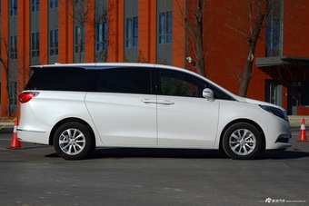 2017款GL8 2.0T自动尊享型