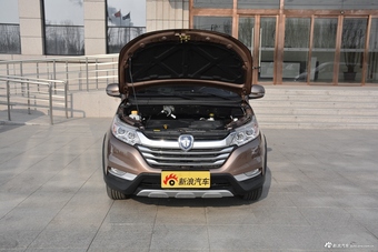 2017款伽途im8 1.5L手动智炫型