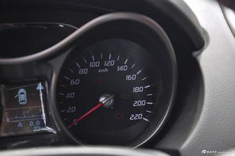 2017款海马S5强动力版1.5T手动豪华型