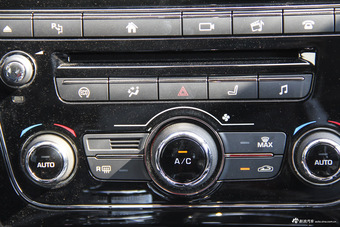 2015款捷豹XJL 3.0L自动SC两驱尊享商务版