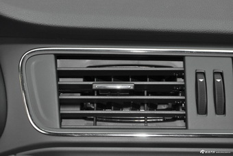 2017款雪铁龙C3-XR 230THP自动先锋型