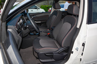 2018款启辰T70 1.6L手动睿趣版