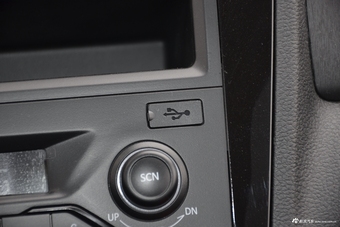 2017款EC系列 EC200 灵动版