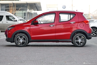 2017款EC系列 EC200 灵秀版