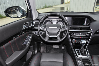 2016款猎豹CS10 2.0T自动尊享型