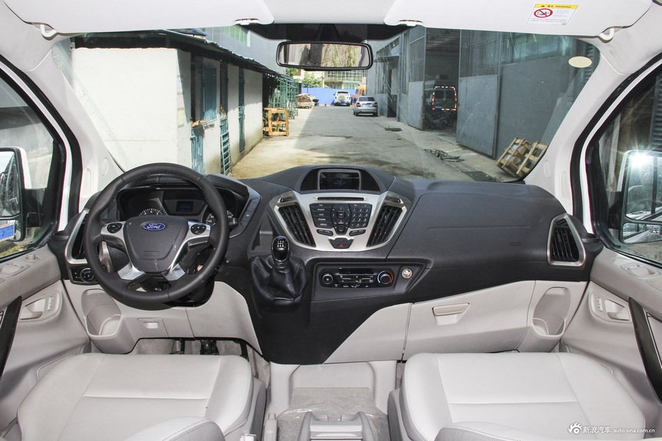 2016款途睿欧2.0T手动精英版